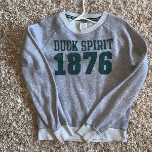 Victoria secret pink crewneck (Ducks)